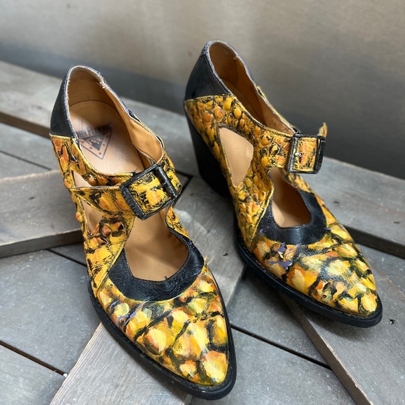 John Fluevog ENTRANCE ROOM PUMPS size 8 - Picture 2 of 5